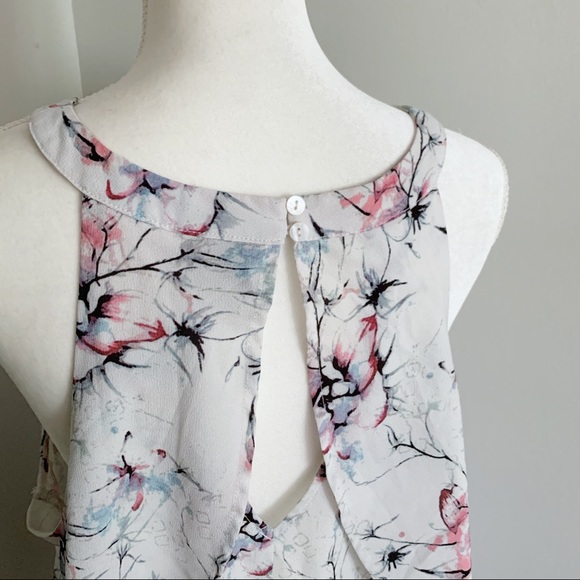 TORRID CHIFFON WATERCOLOR FLORAL MOCK NECK TOP - Picture 6 of 9